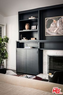 Fireplace, Interior, Living room