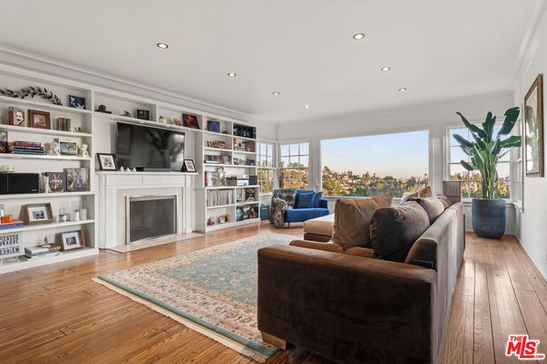 Fireplace, Interior, Living room, Recessed Lighting, Wood Texture Flooring