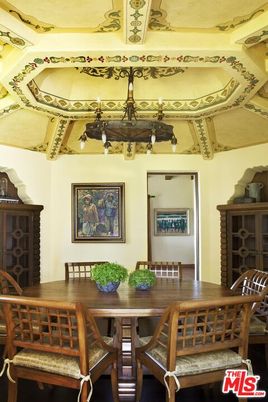 Dining room, Interior