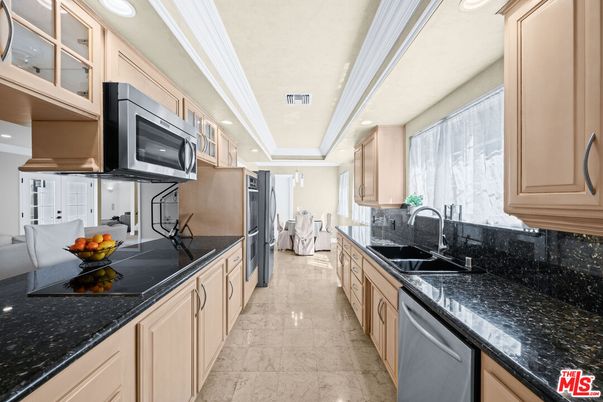 Interior, Kitchen, Recessed Lighting