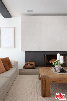 Fireplace, Interior, Living room