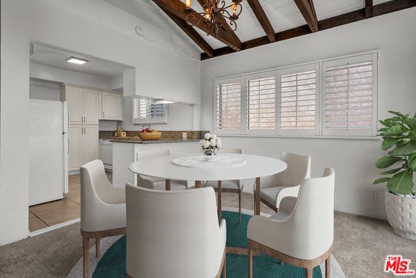 Chandelier, Dining room, Interior, Kitchen, Recessed Lighting, Wooden Beams