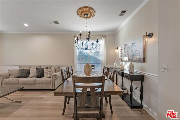 Chandelier, Dining room, Interior, Living room, Recessed Lighting, Wood Texture Flooring