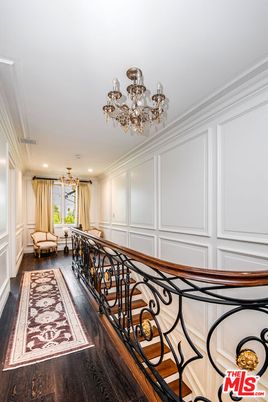 Chandelier, Interior, Recessed Lighting, Wood Texture Flooring