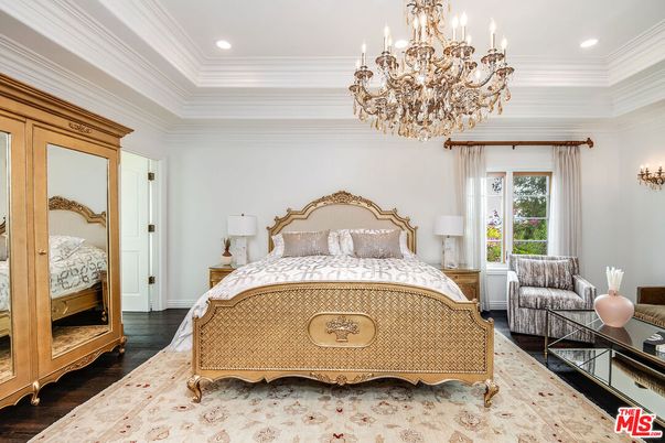 Bedroom, Chandelier, Interior, Recessed Lighting, Wood Texture Flooring