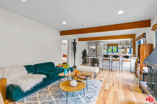 Interior, Living room, Recessed Lighting, Wooden Beams, Wood Texture Flooring