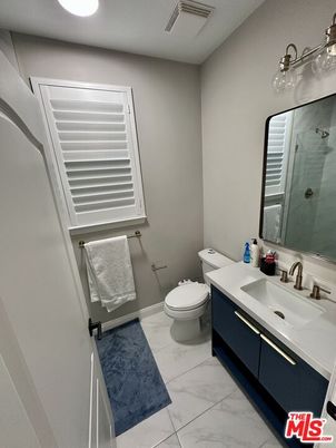 Bathroom, Dual Sink Vanities, Interior, Marble
