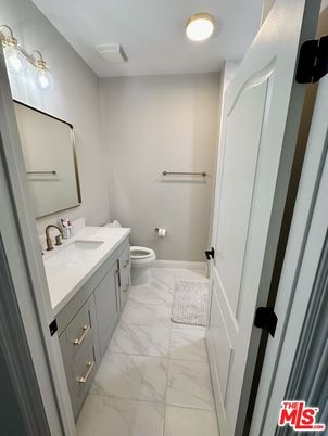Bathroom, Dual Sink Vanities, Interior, Marble, Recessed Lighting
