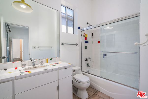 Bathroom, Glass Shower, Interior, Recessed Lighting, Tile Countertops