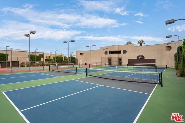 Exterior, Tennis Courts