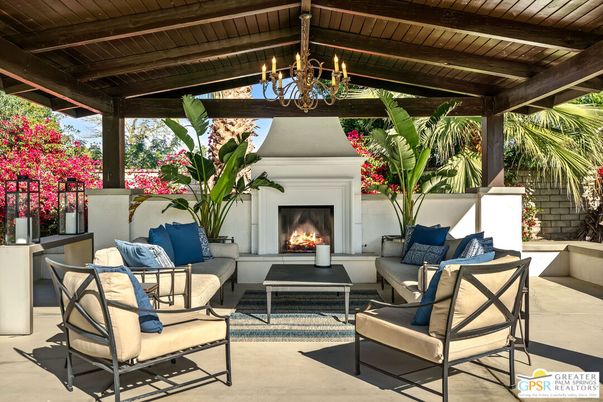 Exterior, Fireplace