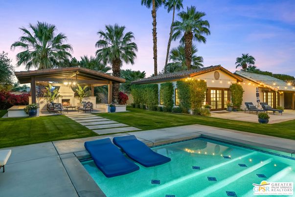 Backyard, Exterior, Pool