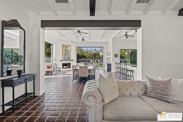 Dining room, Fireplace, Interior, Recessed Lighting