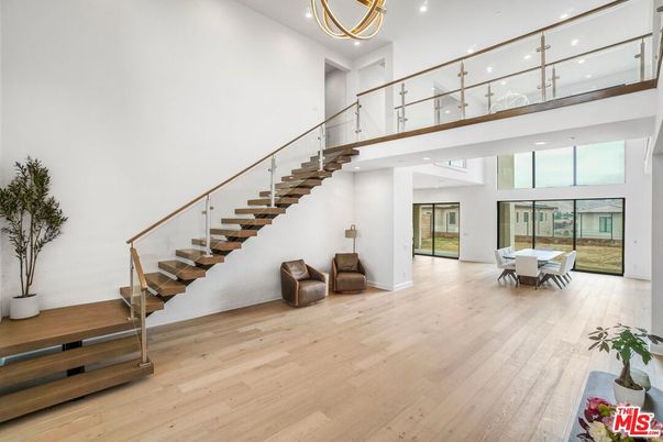 Dining room, Interior, Pendant Lights, Recessed Lighting, Wood Texture Flooring
