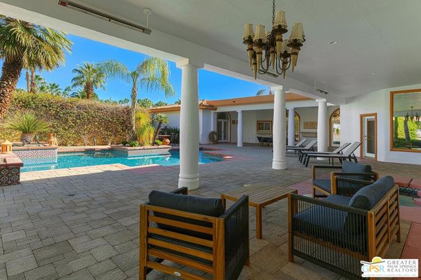 Chandelier, Exterior, Pool