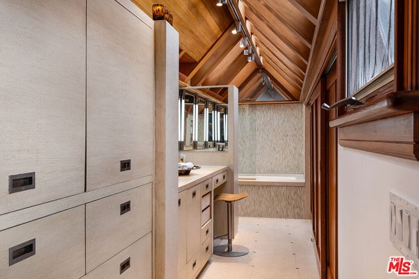 Bathroom, Interior, Wooden Beams, Wooden Ceilings, Wooden Walls