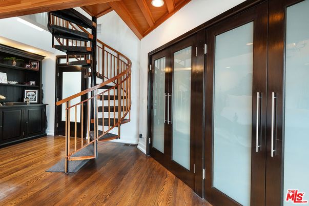 Interior, Recessed Lighting, Wooden Beams, Wooden Ceilings, Wood Texture Flooring