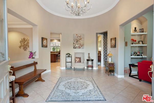 Chandelier, Fireplace, Interior