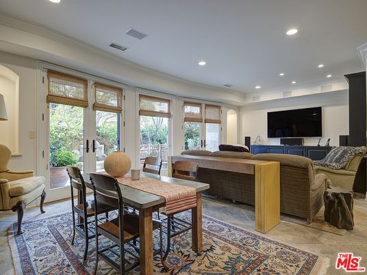 Dining room, Interior, Living room, Recessed Lighting