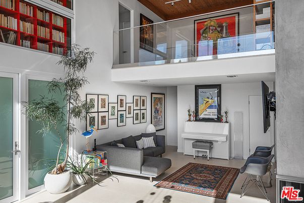 Interior, Living room, Piano, Wooden Ceilings