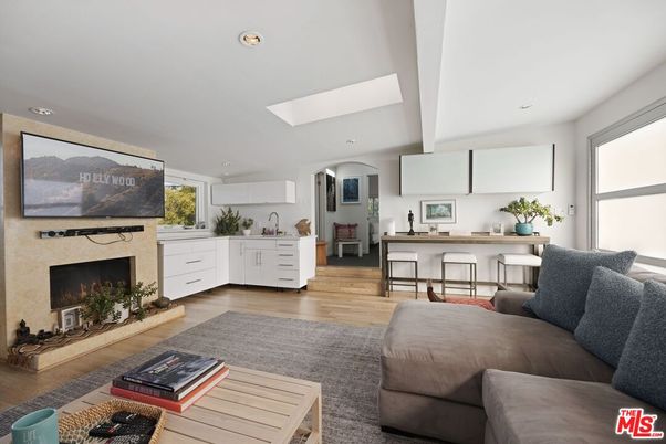 Fireplace, Interior, Kitchen, Living room, Recessed Lighting, Wood Texture Flooring