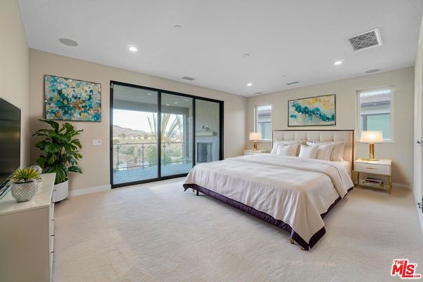 Bedroom, Interior, Recessed Lighting