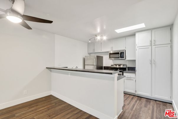 Interior, Kitchen, Stainless Steel Appliances, Wood Texture Flooring