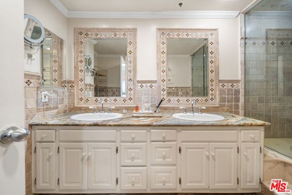 Bathroom, Dual Sink Vanities, Glass Shower, Interior