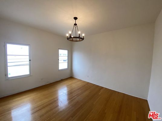 Chandelier, Empty room, Interior, Wood Texture Flooring
