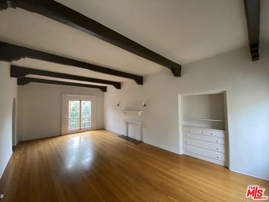 Empty room, Interior, Wooden Beams, Wood Texture Flooring