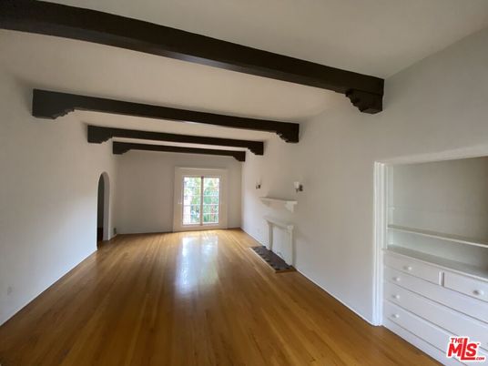 Empty room, Interior, Wooden Beams, Wood Texture Flooring