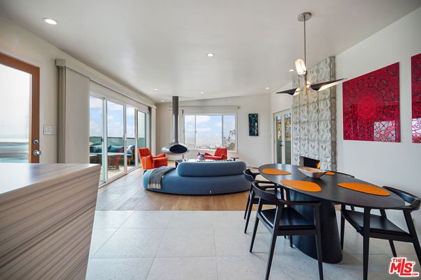 Dining room, Interior, Living room, Pendant Lights, Recessed Lighting, Wood Texture Flooring