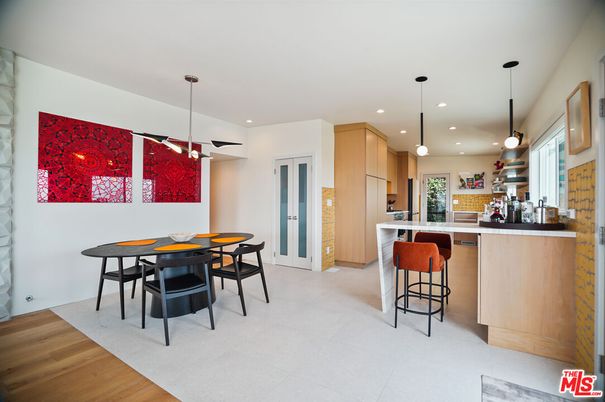 Dining room, Interior, Kitchen, Pendant Lights, Recessed Lighting, Wood Texture Flooring