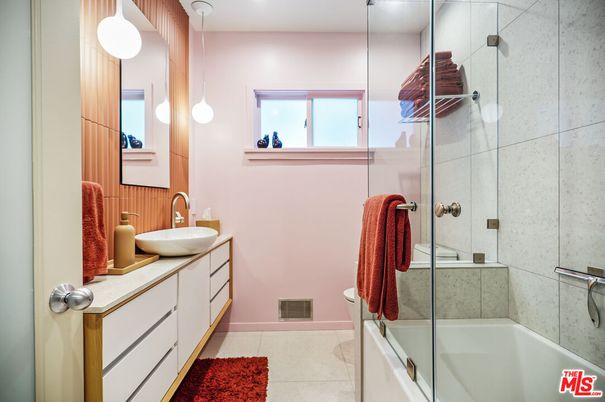 Bathroom, Dual Sink Vanities, Glass Shower, Interior, Pendant Lights, Recessed Lighting
