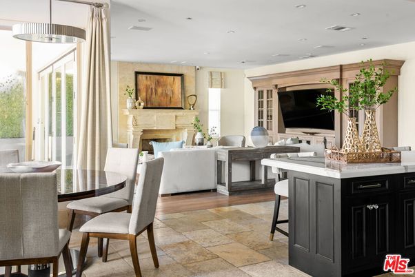 Dining room, Fireplace, Interior, Living room, Pendant Lights, Recessed Lighting