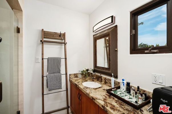 Bathroom, Dual Sink Vanities, Glass Shower, Interior