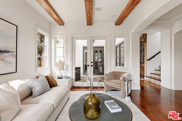 Interior, Living room, Recessed Lighting, Wooden Beams, Wood Texture Flooring
