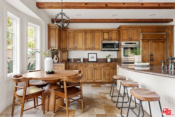 Dining room, Interior, Kitchen, Pendant Lights, Recessed Lighting, Stainless Steel Appliances, Wooden Beams