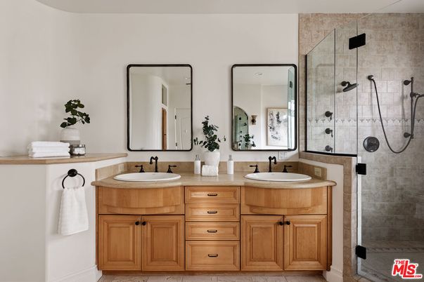 Bathroom, Dual Sink Vanities, Glass Shower, Interior
