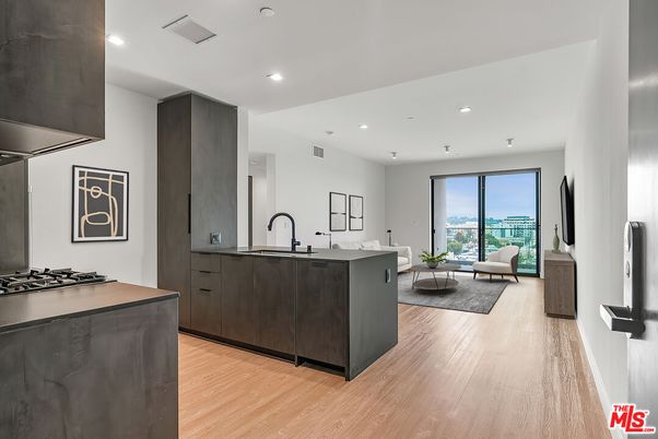 Interior, Kitchen, Living room, Recessed Lighting, Wood Texture Flooring