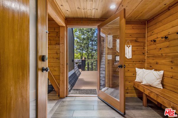 Interior, Recessed Lighting, Sauna Room