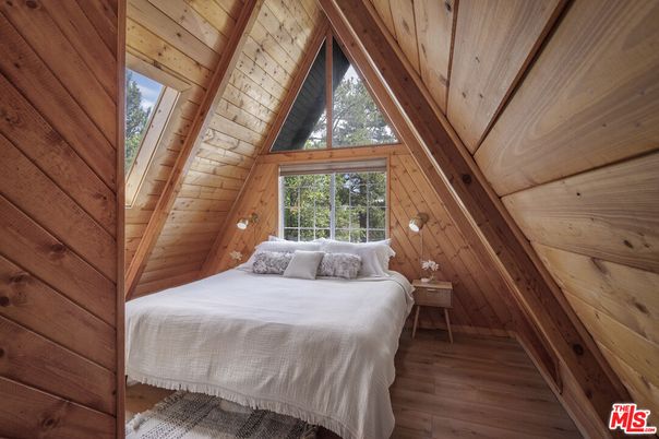 Bedroom, Interior, Wooden Beams, Wooden Ceilings, Wood Texture Flooring, Wooden Walls