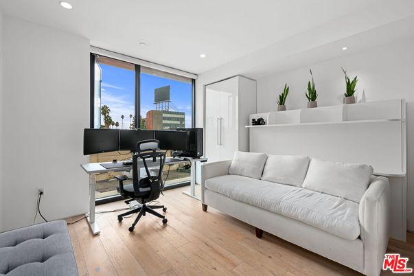 Home Office, Interior, Recessed Lighting, Wood Texture Flooring