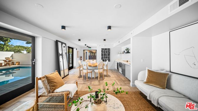 Dining room, Interior, Recessed Lighting, Wood Texture Flooring