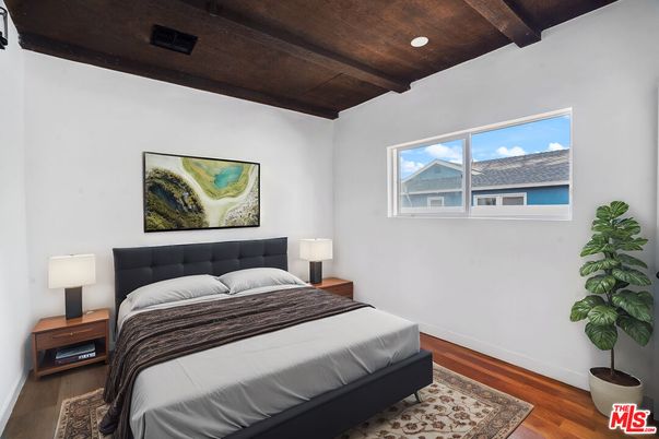 Bedroom, Interior, Recessed Lighting, Wooden Beams, Wooden Ceilings, Wood Texture Flooring
