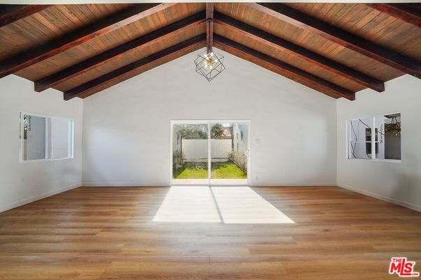 Empty room, Interior, Pendant Lights, Wooden Beams, Wooden Ceilings, Wood Texture Flooring