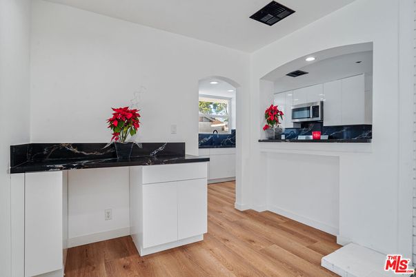 Interior, Kitchen, Recessed Lighting, Wood Texture Flooring