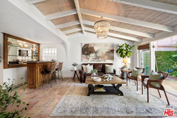 Chandelier, Interior, Living room, Wooden Beams, Wooden Ceilings