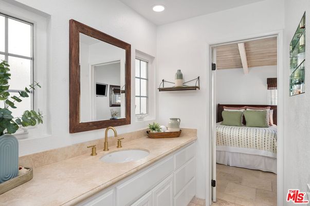 Bathroom, Bedroom, Interior, Recessed Lighting, Wooden Beams, Wooden Ceilings