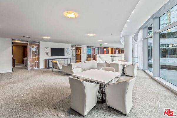 Dining room, Interior, Living room, Recessed Lighting